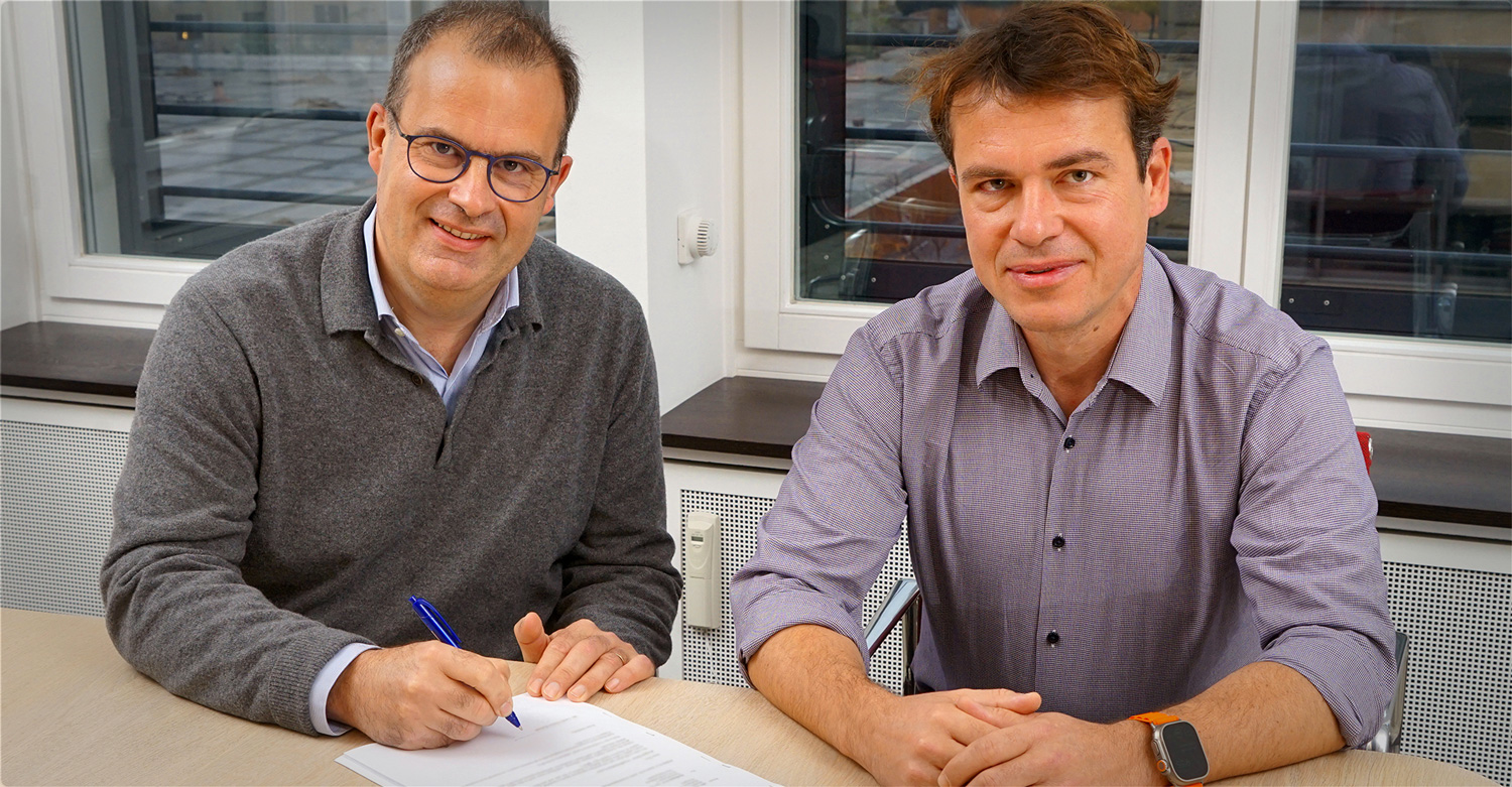 Yves Bonnefont and Laszlo Kishonti Signature aiMotive Stellantis